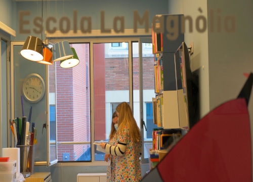 entrada a l'aula hospitalària de St. Joan de Deu, Barcelona