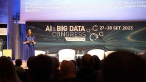 Inma Martínez a la seva ponència al IA&Bigdata congress de Barcelona