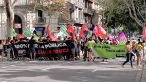 Vaga de professors als carrers de Barcelona