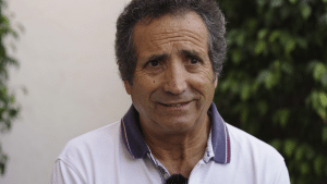 Andrés González, psicóleg, catedràtic i investigador: l'atenció psicològica als instituts és una necessitat
