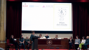 Presentació a l'ICAB del llibre Filles del Por escrit per 19 jutges de l'AMJE
