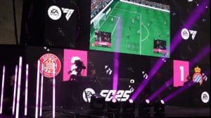 Imatge de l'arena de e-sports a la fira ISE 2025 de Barcelona, un espai de Lliga Professional de Videojocs (LPV) que té presència a la indústria audiovisual.