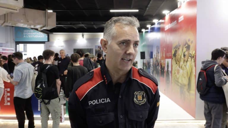Cossos de seguretat al Saló de l'Ensenyament