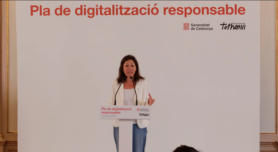 Mercè Andreu Rosés, dir gral. d'Innovació i currículo a la presentació del Pla Digitalització Responsable, Barcelona
