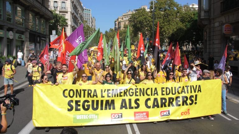 Manifestació primer dia de curs